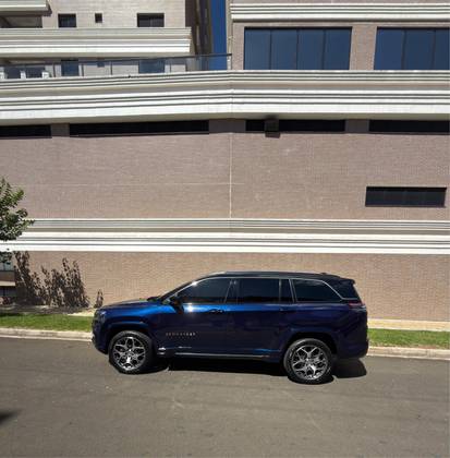 JEEP COMMANDER 2.0 TD380 TURBO DIESEL OVERLAND AT9